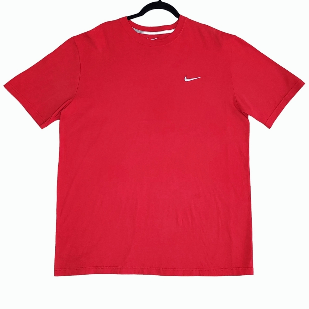 Nike Men's Size XL White Swoosh Logo Red T-shirt